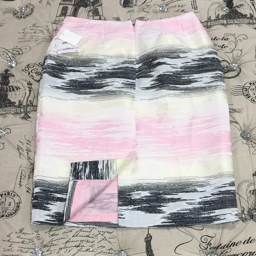 Kasper Pencil Skirt
